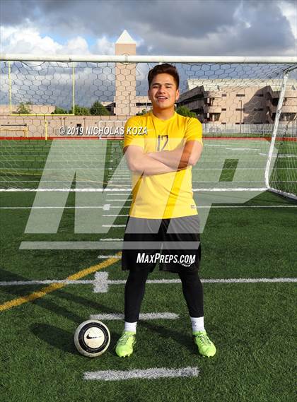 Thumbnail 3 in Lynwood Varsity Photo Shoot photogallery.