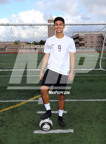 Thumbnail 3 in Lynwood Varsity Photo Shoot photogallery.