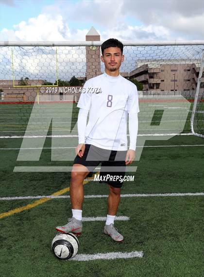 Thumbnail 1 in Lynwood Varsity Photo Shoot photogallery.