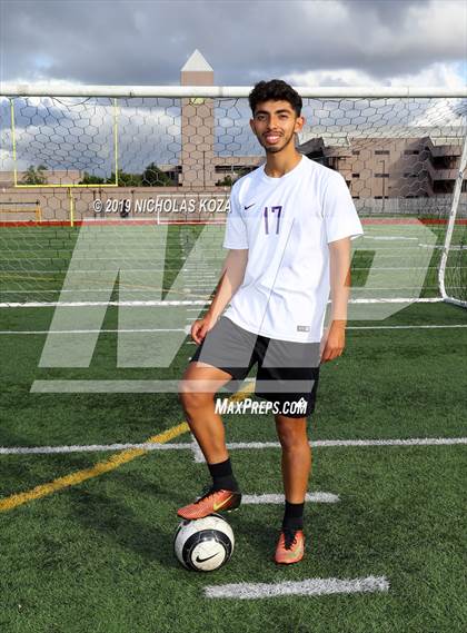 Thumbnail 3 in Lynwood Varsity Photo Shoot photogallery.