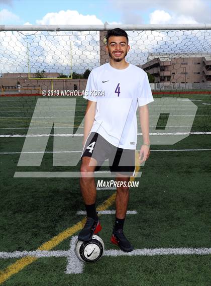 Thumbnail 1 in Lynwood Varsity Photo Shoot photogallery.