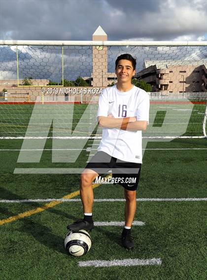 Thumbnail 3 in Lynwood Varsity Photo Shoot photogallery.