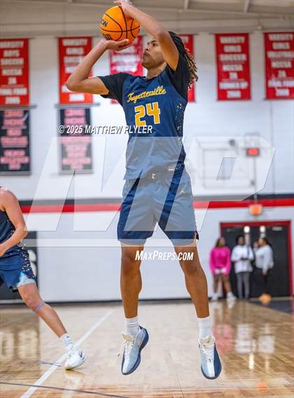 Thumbnail 1 in Fayetteville Academy @ Berean Baptist Academy photogallery.