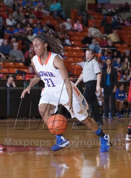 Thumbnail 3 in Bowie vs. Duncanville (UIL 5A Region 1 Semifinal Playoff) photogallery.