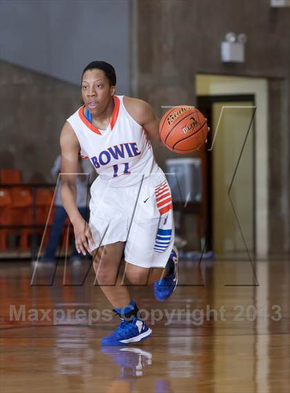Thumbnail 1 in Bowie vs. Duncanville (UIL 5A Region 1 Semifinal Playoff) photogallery.