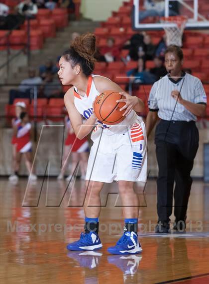 Thumbnail 3 in Bowie vs. Duncanville (UIL 5A Region 1 Semifinal Playoff) photogallery.