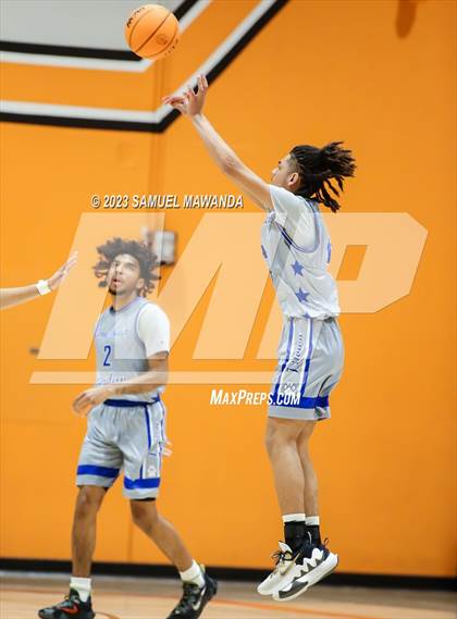 Thumbnail 1 in South Pasadena vs Jordan (So Cal Christmas Classic) photogallery.