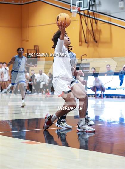 Thumbnail 2 in South Pasadena vs Jordan (So Cal Christmas Classic) photogallery.