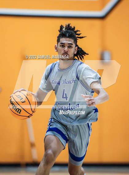 Thumbnail 2 in South Pasadena vs Jordan (So Cal Christmas Classic) photogallery.