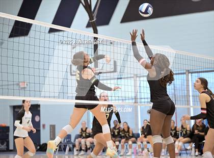 Thumbnail 3 in Nation Ford vs River Bluff (Dorman Tournament of Champions) photogallery.