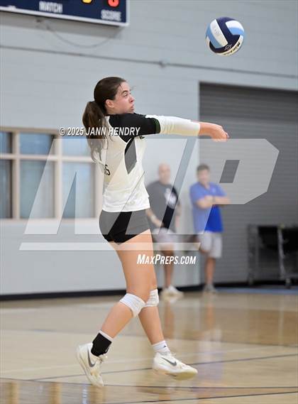 Thumbnail 2 in Nation Ford vs River Bluff (Dorman Tournament of Champions) photogallery.
