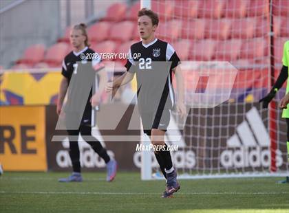 Thumbnail 2 in Davis vs. Herriman (UHSAA 6A Final) photogallery.