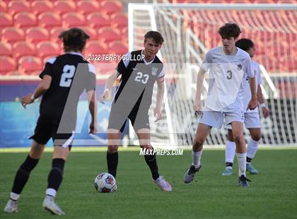 Thumbnail 2 in Davis vs. Herriman (UHSAA 6A Final) photogallery.