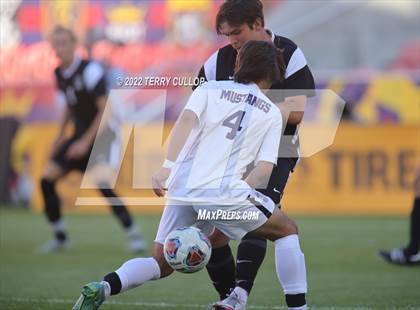 Thumbnail 1 in Davis vs. Herriman (UHSAA 6A Final) photogallery.