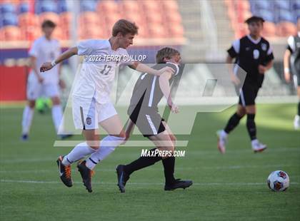 Thumbnail 1 in Davis vs. Herriman (UHSAA 6A Final) photogallery.