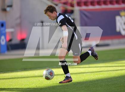 Thumbnail 1 in Davis vs. Herriman (UHSAA 6A Final) photogallery.