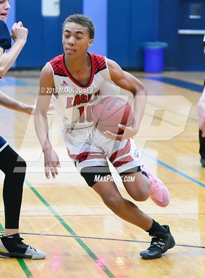 Thumbnail 1 in Ironwood vs. Cactus Shadows (Sunnyslope Hoopsgiving Tournament) photogallery.