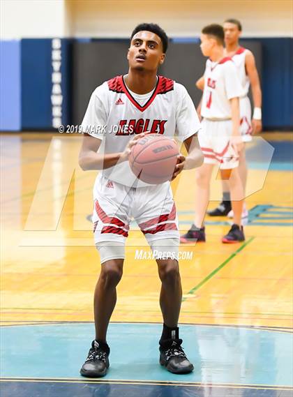 Thumbnail 1 in Ironwood vs. Cactus Shadows (Sunnyslope Hoopsgiving Tournament) photogallery.