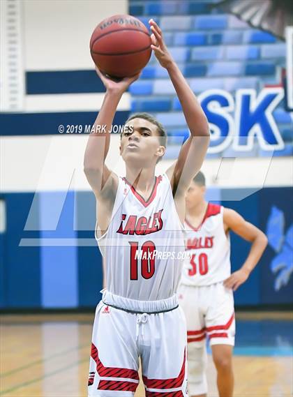Thumbnail 1 in Ironwood vs. Cactus Shadows (Sunnyslope Hoopsgiving Tournament) photogallery.
