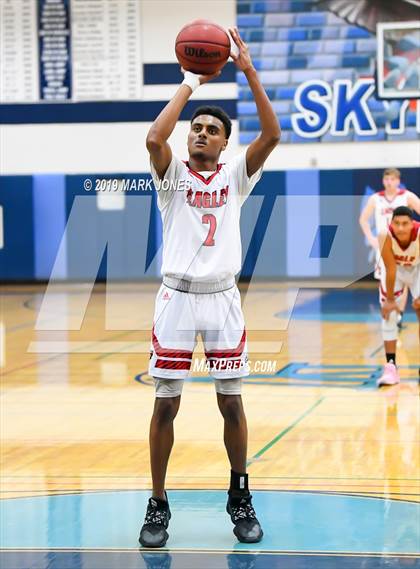 Thumbnail 2 in Ironwood vs. Cactus Shadows (Sunnyslope Hoopsgiving Tournament) photogallery.