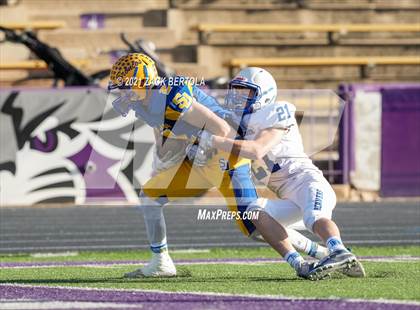 Thumbnail 1 in San Juan vs. Beaver (UHSAA 2A Final) photogallery.