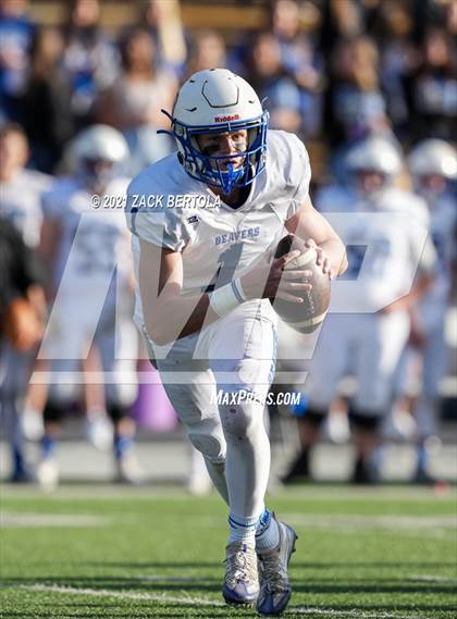 Thumbnail 2 in San Juan vs. Beaver (UHSAA 2A Final) photogallery.