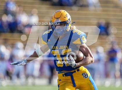 Thumbnail 3 in San Juan vs. Beaver (UHSAA 2A Final) photogallery.