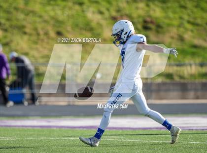 Thumbnail 2 in San Juan vs. Beaver (UHSAA 2A Final) photogallery.
