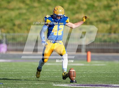 Thumbnail 1 in San Juan vs. Beaver (UHSAA 2A Final) photogallery.