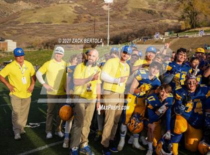 Thumbnail 2 in San Juan vs. Beaver (UHSAA 2A Final) photogallery.