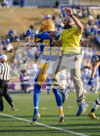 Thumbnail 1 in San Juan vs. Beaver (UHSAA 2A Final) photogallery.
