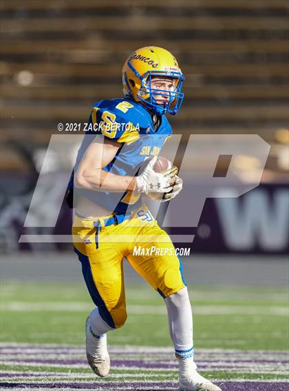Thumbnail 2 in San Juan vs. Beaver (UHSAA 2A Final) photogallery.