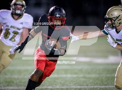 Thumbnail 2 in Village Christian vs. St. Monica photogallery.