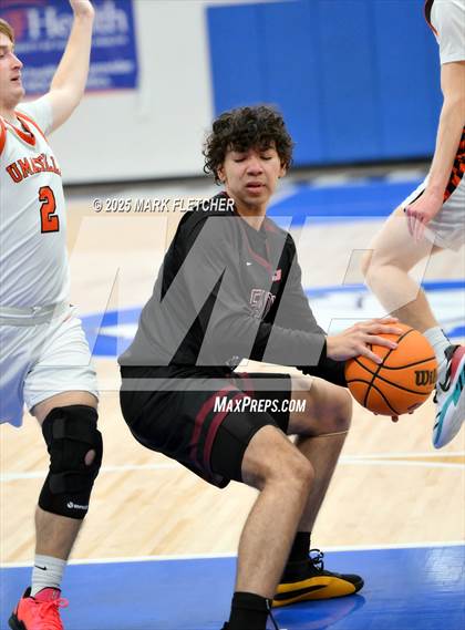 Thumbnail 1 in Umatilla vs Faith Christian (8th Annual Nathan Hayes Shootout) photogallery.