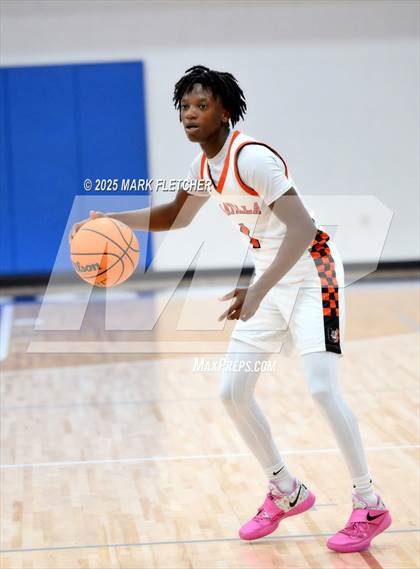 Thumbnail 2 in Umatilla vs Faith Christian (8th Annual Nathan Hayes Shootout) photogallery.