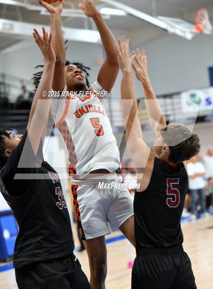 Thumbnail 3 in Umatilla vs Faith Christian (8th Annual Nathan Hayes Shootout) photogallery.
