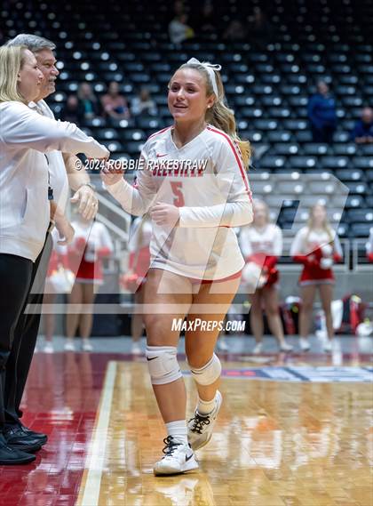 Thumbnail 3 in Bellville vs. Decatur (UIL 4A Volleyball Division I Final) photogallery.