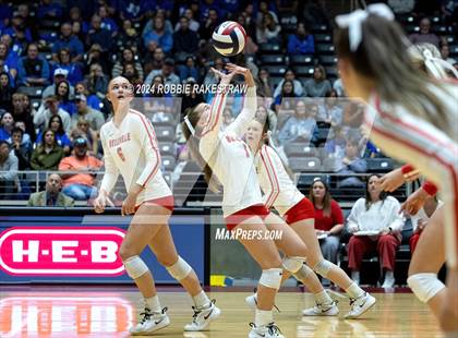 Thumbnail 3 in Bellville vs. Decatur (UIL 4A Volleyball Division I Final) photogallery.