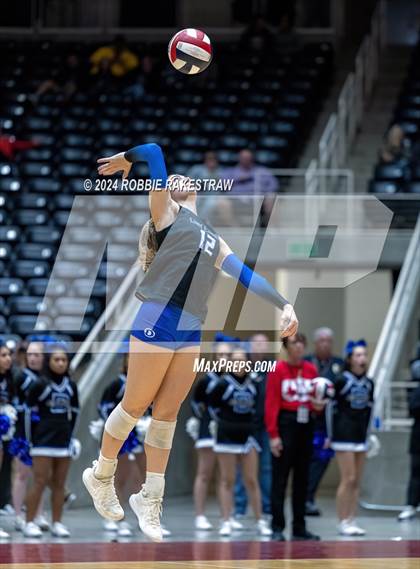 Thumbnail 1 in Bellville vs. Decatur (UIL 4A Volleyball Division I Final) photogallery.