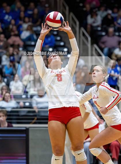 Thumbnail 3 in Bellville vs. Decatur (UIL 4A Volleyball Division I Final) photogallery.