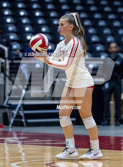 Thumbnail 3 in Bellville vs. Decatur (UIL 4A Volleyball Division I Final) photogallery.