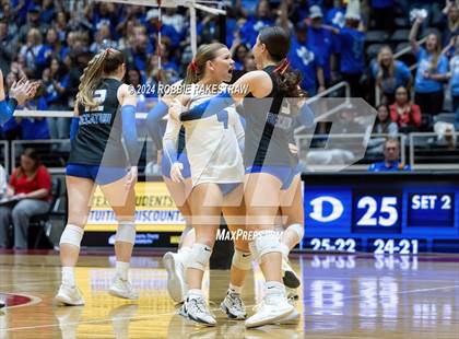 Thumbnail 2 in Bellville vs. Decatur (UIL 4A Volleyball Division I Final) photogallery.