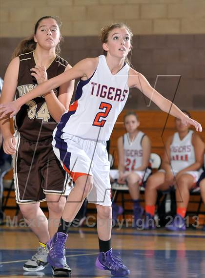 Thumbnail 3 in Yuba City vs. Oroville (Chavez Christmas Classic) photogallery.