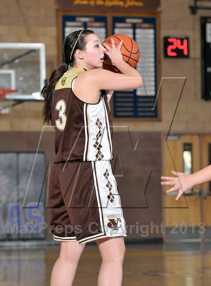 Thumbnail 3 in Yuba City vs. Oroville (Chavez Christmas Classic) photogallery.