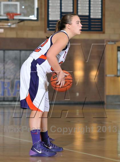 Thumbnail 1 in Yuba City vs. Oroville (Chavez Christmas Classic) photogallery.