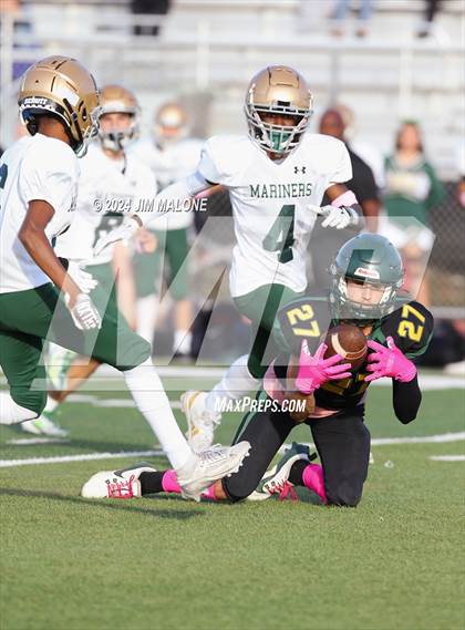 Thumbnail 2 in Moreau Catholic @ Castro Valley photogallery.