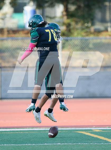 Thumbnail 3 in Moreau Catholic @ Castro Valley photogallery.