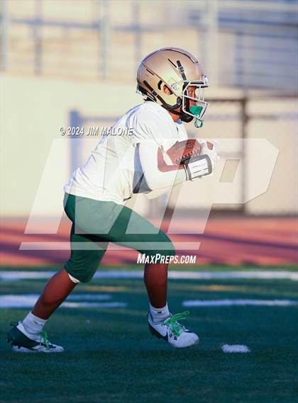 Thumbnail 3 in Moreau Catholic @ Castro Valley photogallery.