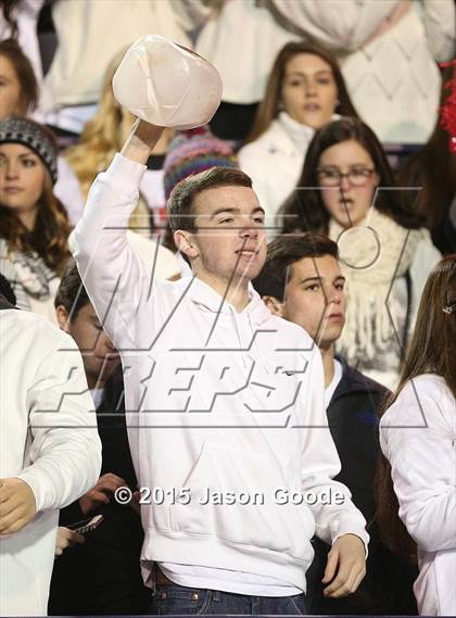 Thumbnail 3 in Maryville vs. Ravenwood (TSSAA Division I Class 6A Final) photogallery.
