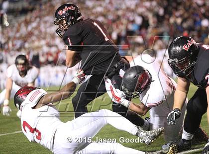 Thumbnail 1 in Maryville vs. Ravenwood (TSSAA Division I Class 6A Final) photogallery.